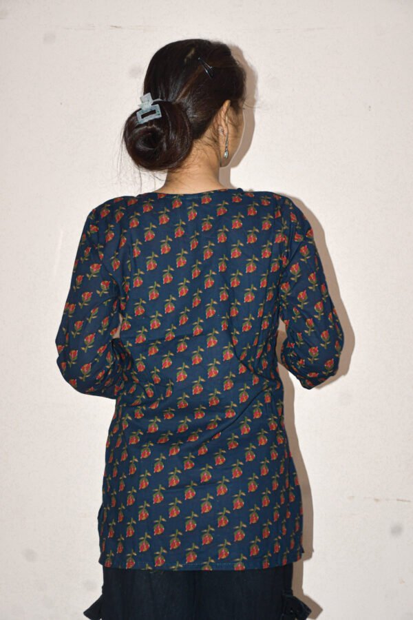 Graceful Navy Blue -M to XXL - Image 4