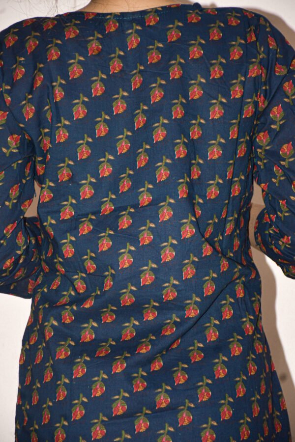 Graceful Navy Blue -M to XXL - Image 3