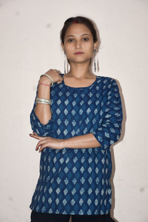 Chic Navy Blue Unique Ethnic Print