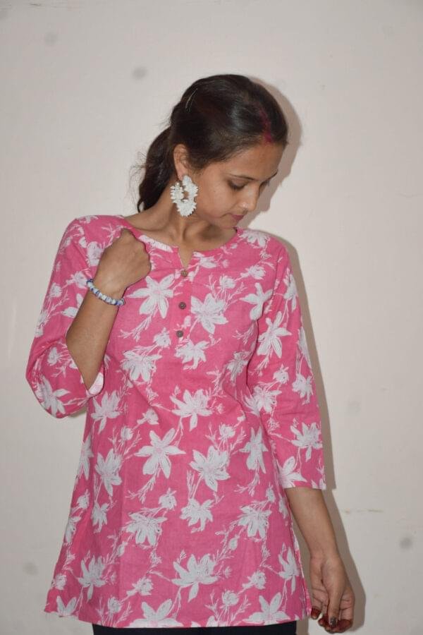 Neck Charm Pink Kurti